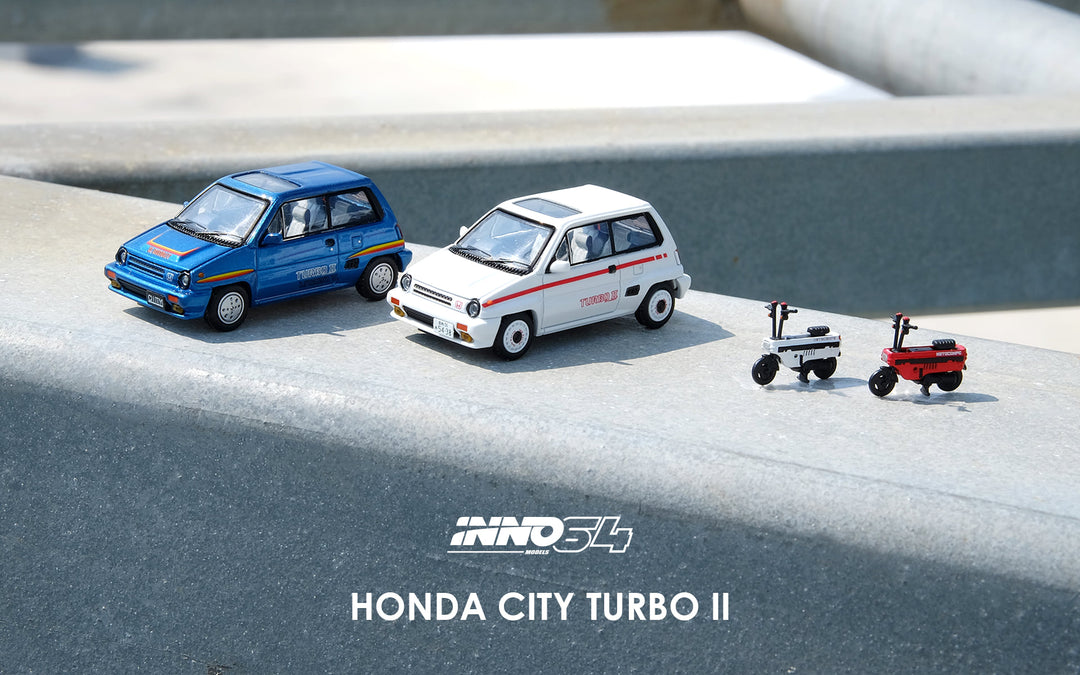 Inno64 1:64 Honda City Turbo II Blue With White Motocompo