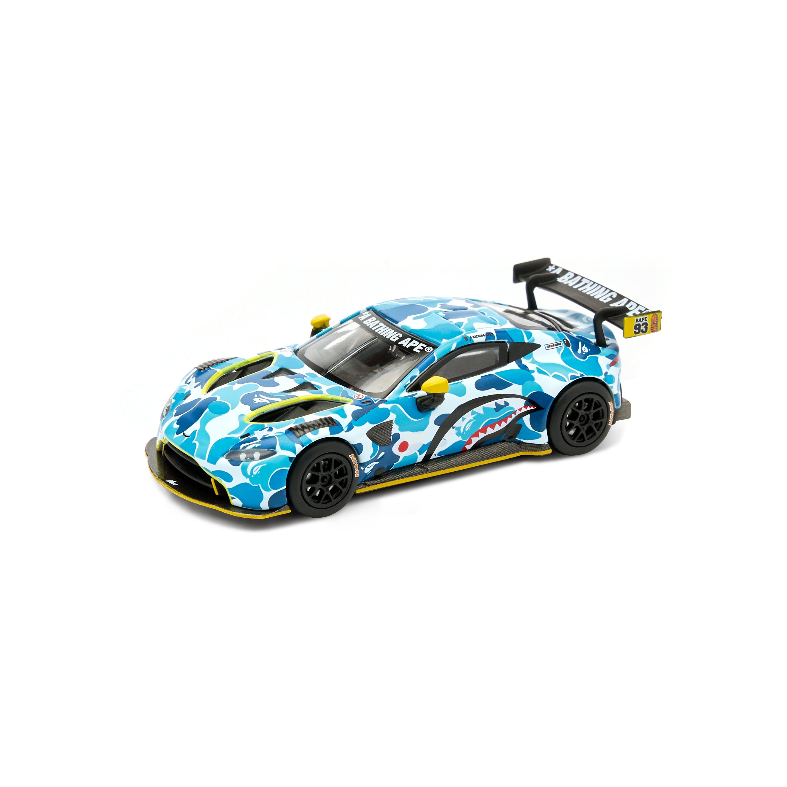 【受注生産品】 1:64 POPRACE BAPE® Variant (3 GT3 Vantage Martin Aston x ミニカー