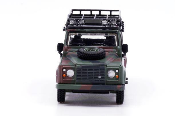 MiniGT 1:64 Land Rover Defender 110 Military Camouflage ToyEast Exclusive