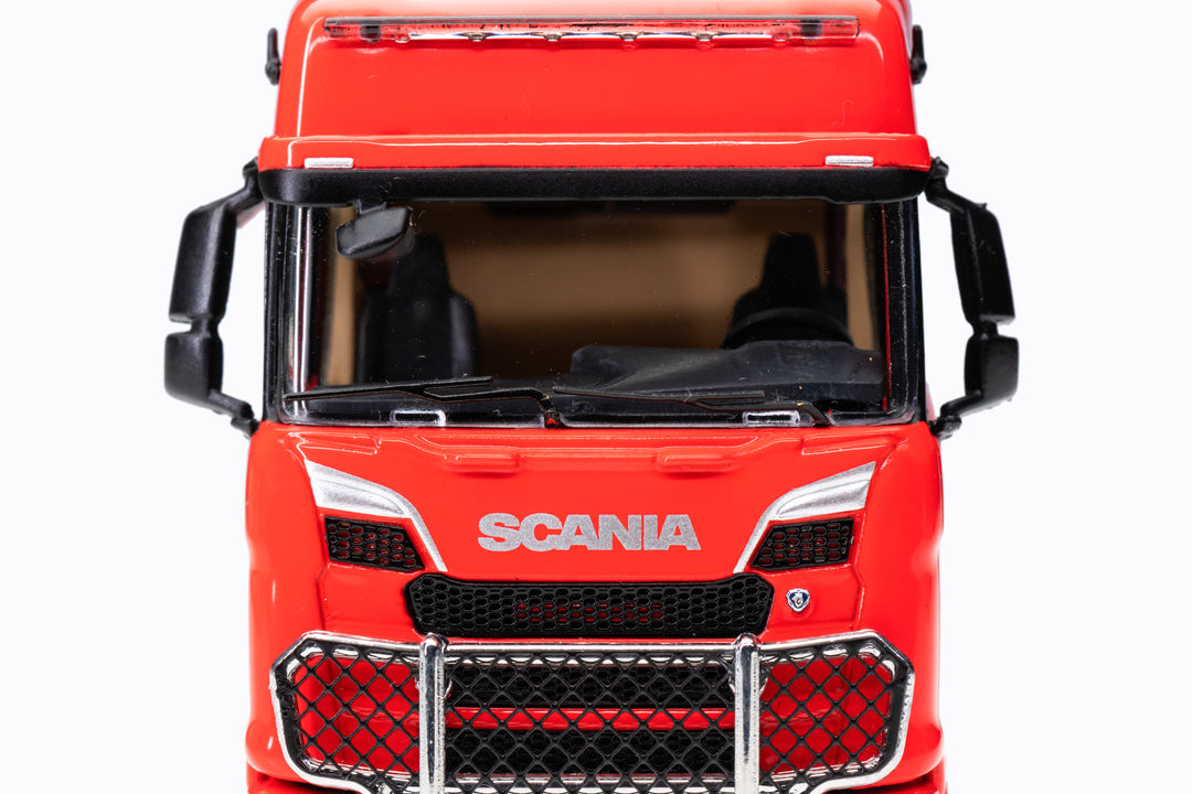 KengFai 1:64 Scania V8 730S 4X2 Truck Diecast Black/White