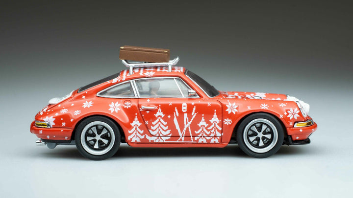 POPRACE 1:64 Porsche 911 Singer Christmas Edition