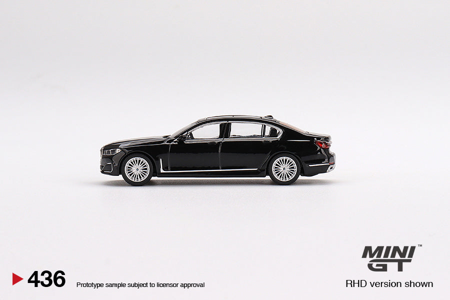 Mini GT 1:64 BMW 750Li xDrive Black Sapphire LHD MGT00436-CH Side