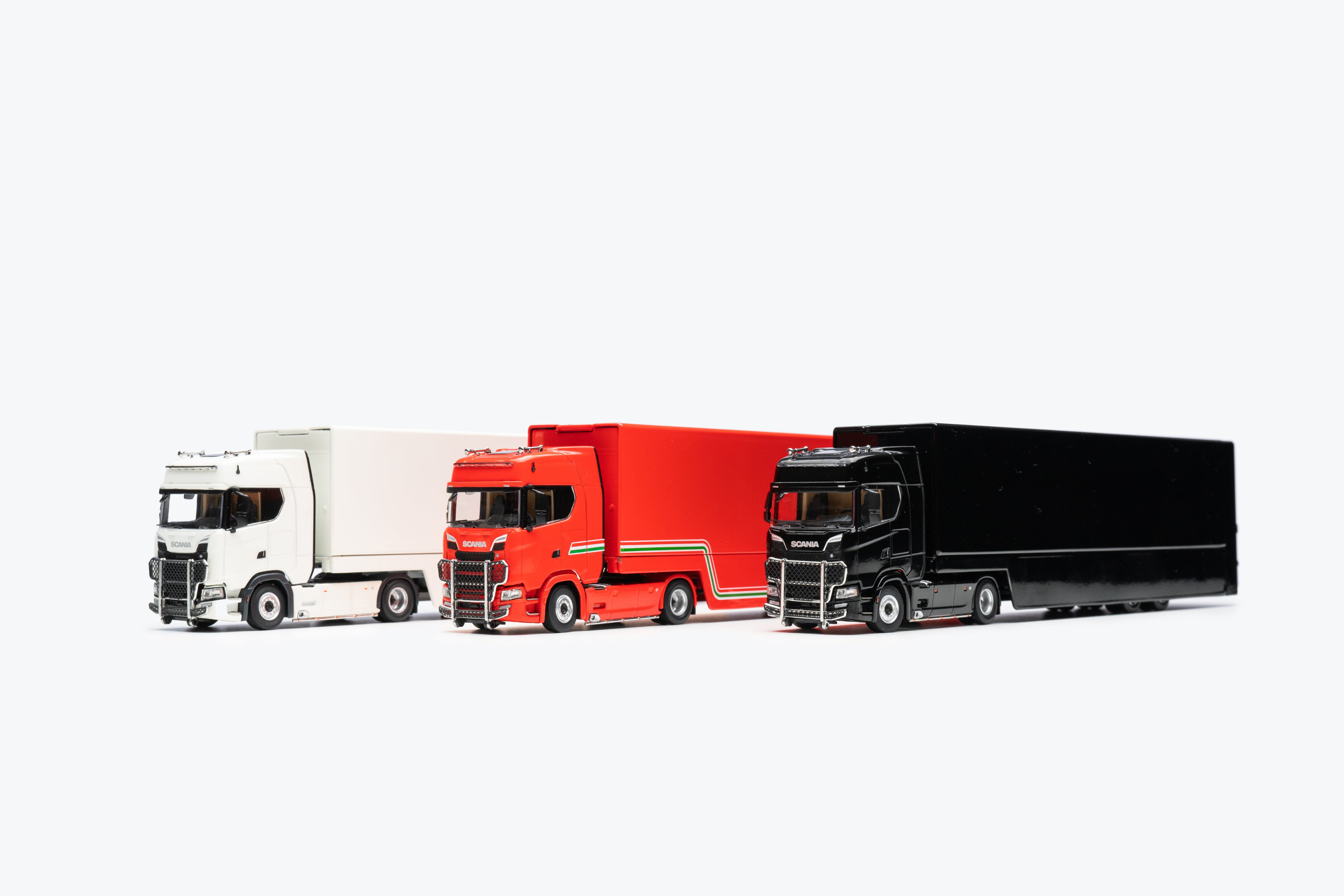 KengFai 1:64 Scania V8 730S 4X2 Truck with Trailer Diecast Black