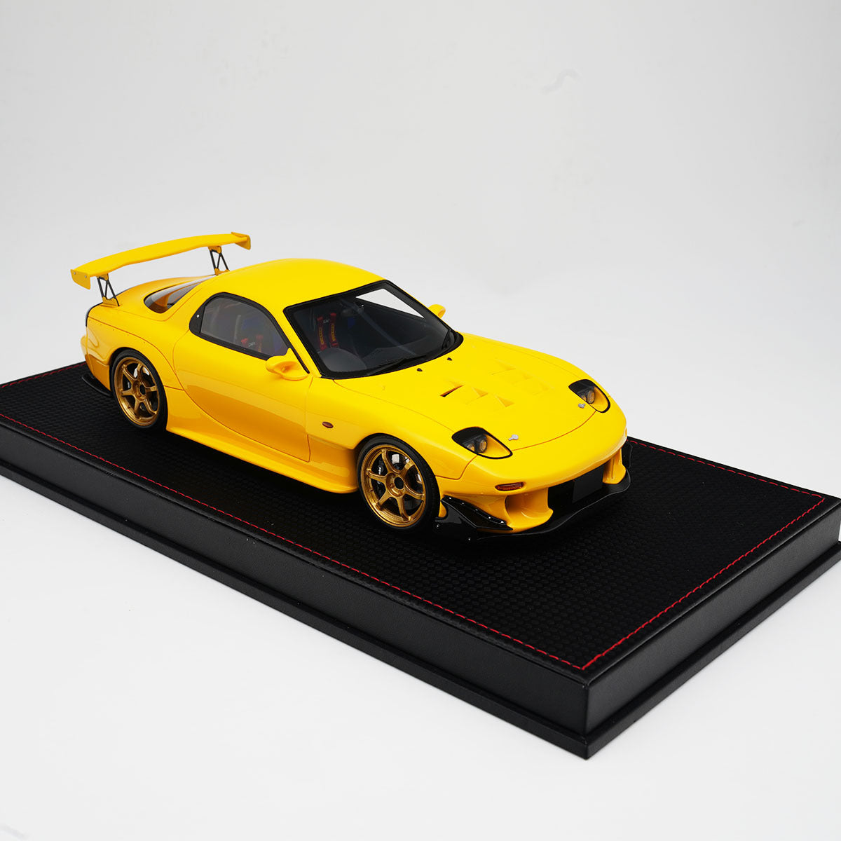 Polar Master 1:18 Mazda RX-7 Yellow (2 Variants) with/without