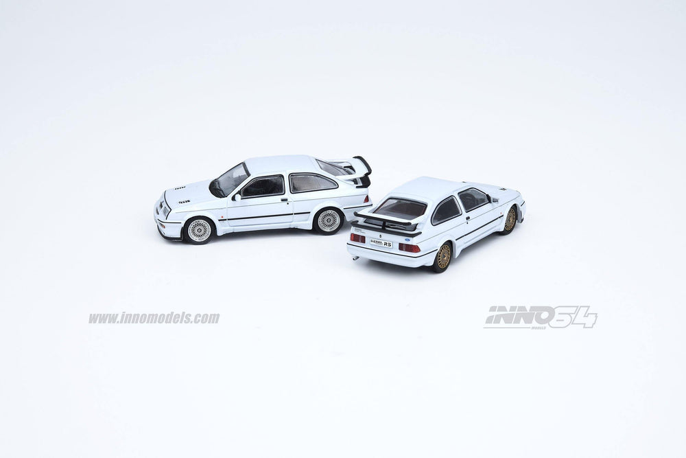 INNO 64 FORD SIERRA RS500 COSWORTH 1986 Diamont White IN64-RS500-DIWH Rear