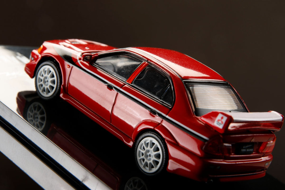 Hobby Japan 1:64 Mitsubishi Lancer GSR Evolution 6 T.M.E CP9A (5 Variant)