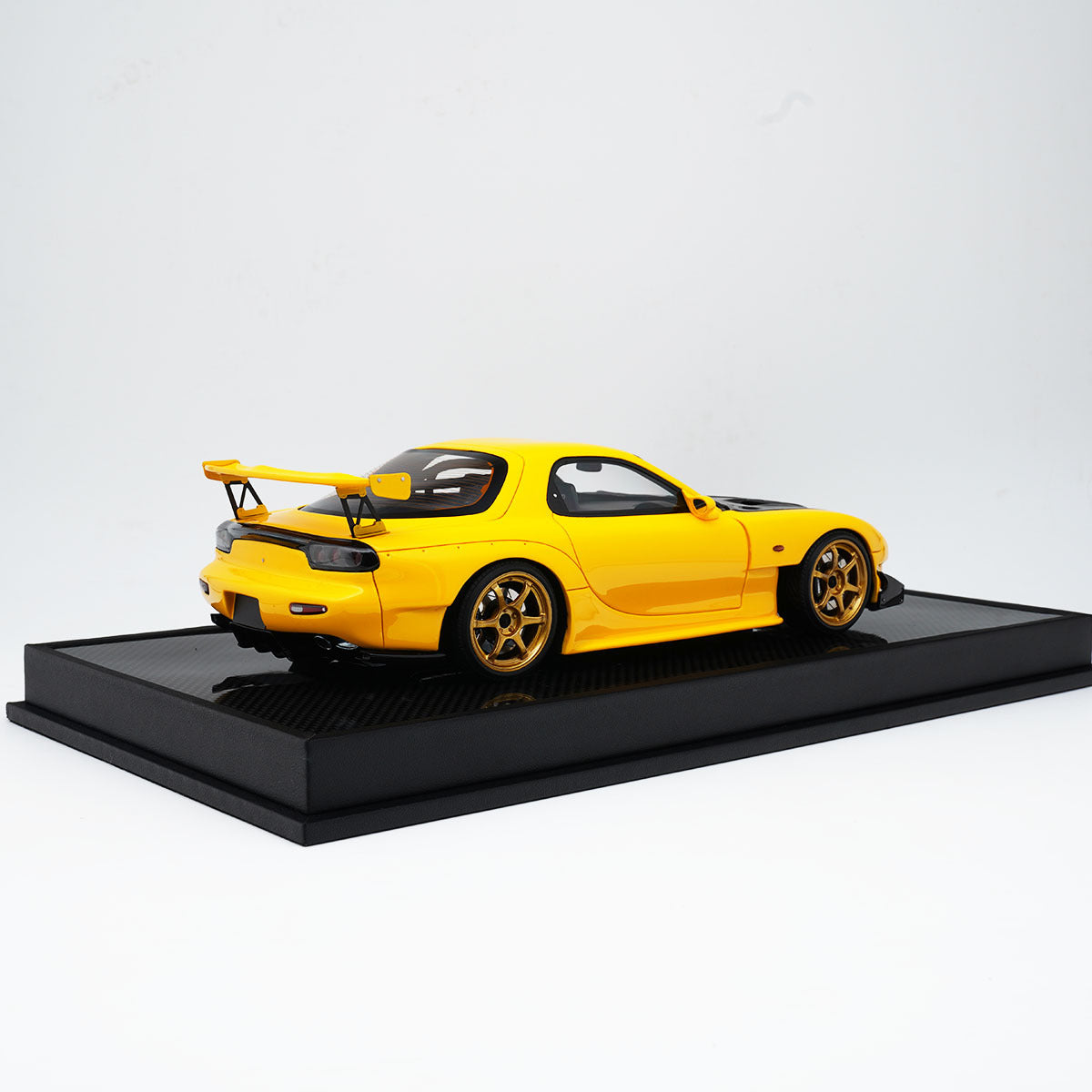 Polar Master 1:18 Mazda RX-7 Yellow (2 Variants) with/without