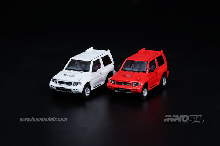 Inno64 1:64 Mitsubishi Pajero Evolution Red w/ Extra Wheels